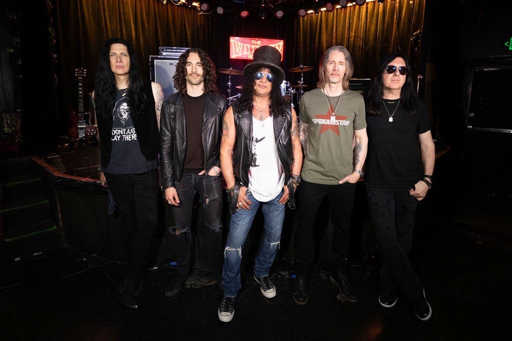 Slash featuring Myles Kennedy & the Conspirators