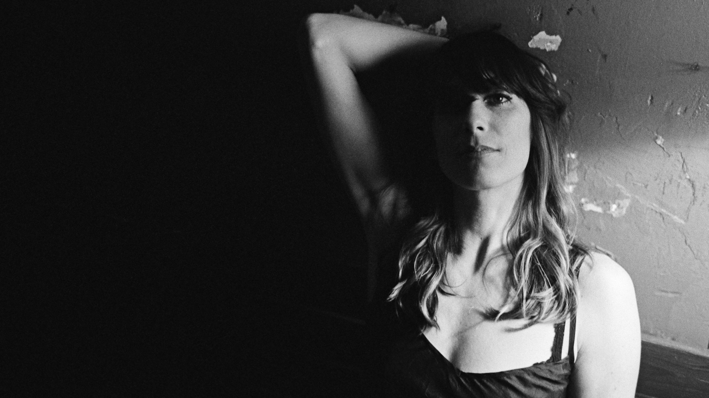 Nicki Bluhm