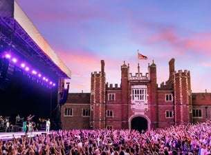 Hampton Court Palace Festival Presents James, 2025-06-11, Лондон