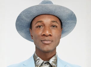 Night at The Barracks - Aloe Blacc