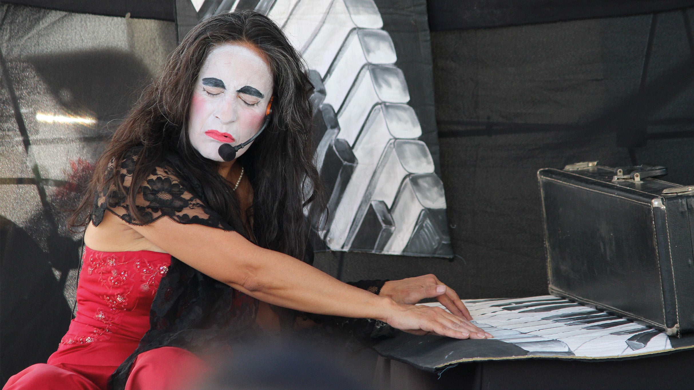 Moebius Teatro Clown, Pianina