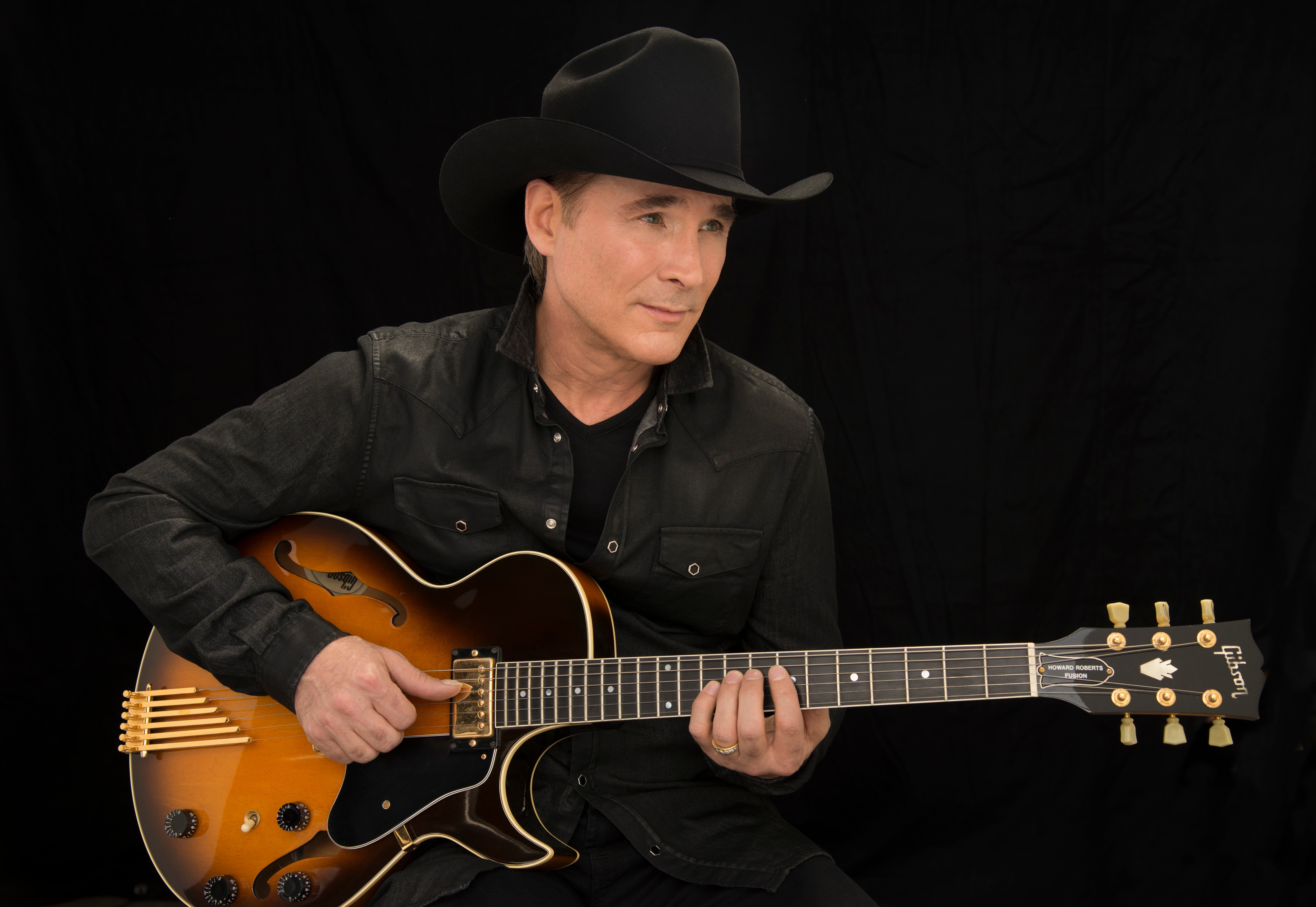 Clint Black at Ilani Cowlitz Ballroom