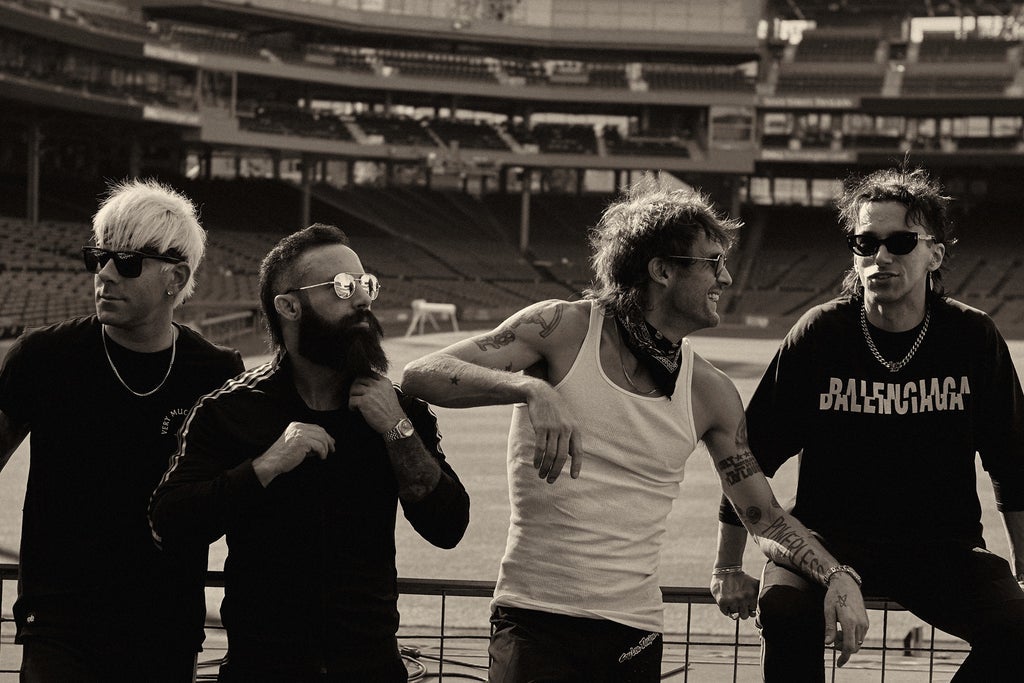 BOYS LIKE GIRLS - The Basements to Bleachers Tour concert image