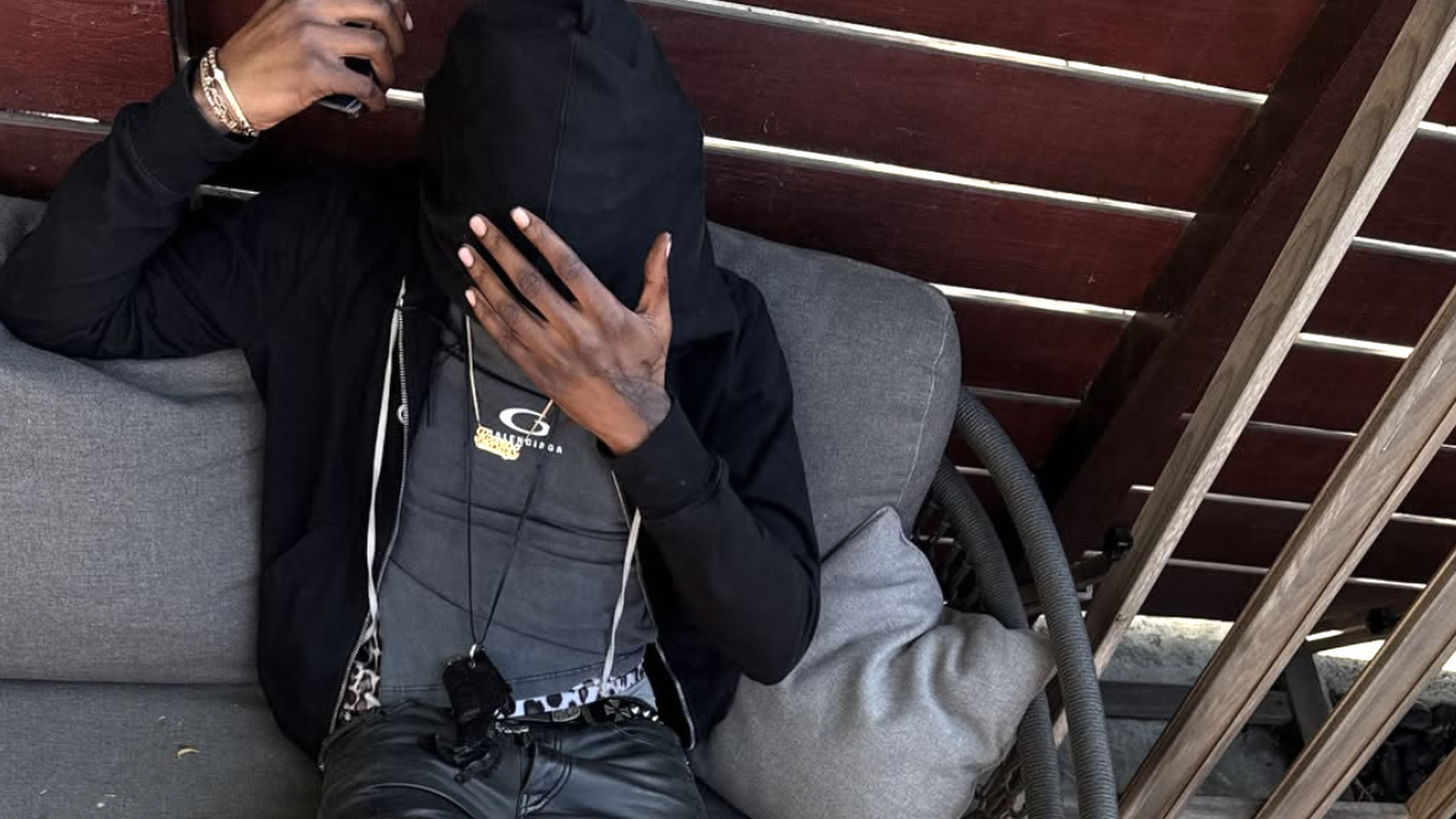 Diorvsyou presale information on freepresalepasswords.com