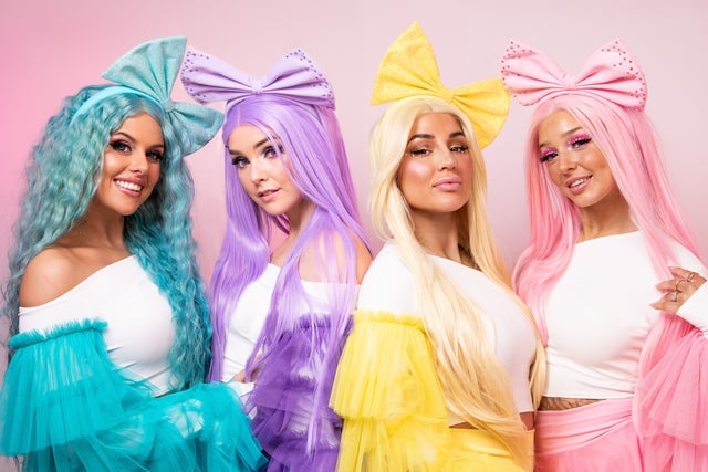 Ticket Reselling DOLLY STYLE