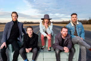 Moon Taxi