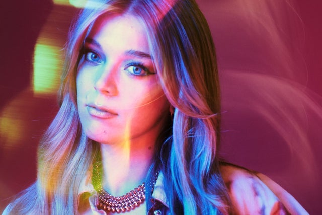 Ticket Reselling Becky Hill - Suite Experience