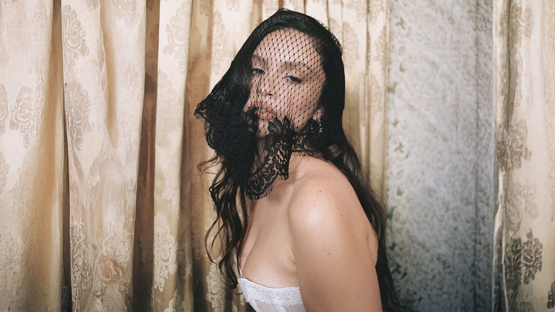 Photo of Sabrina Claudio: Fall In Love With Her - The Tour
