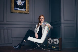 Hannah Peel & Beibei Wang - the Endless Dance