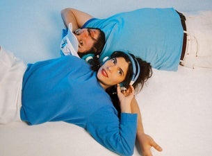 PEARL & THE OYSTERS with Special Guests