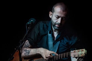 Jon Gomm