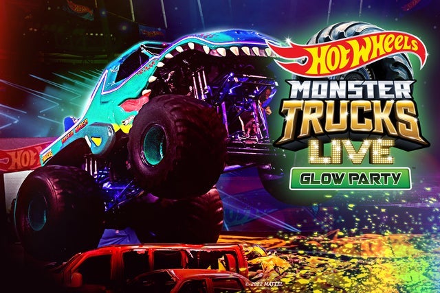 Hot Wheels Monster Trucks Live – Glow Party!