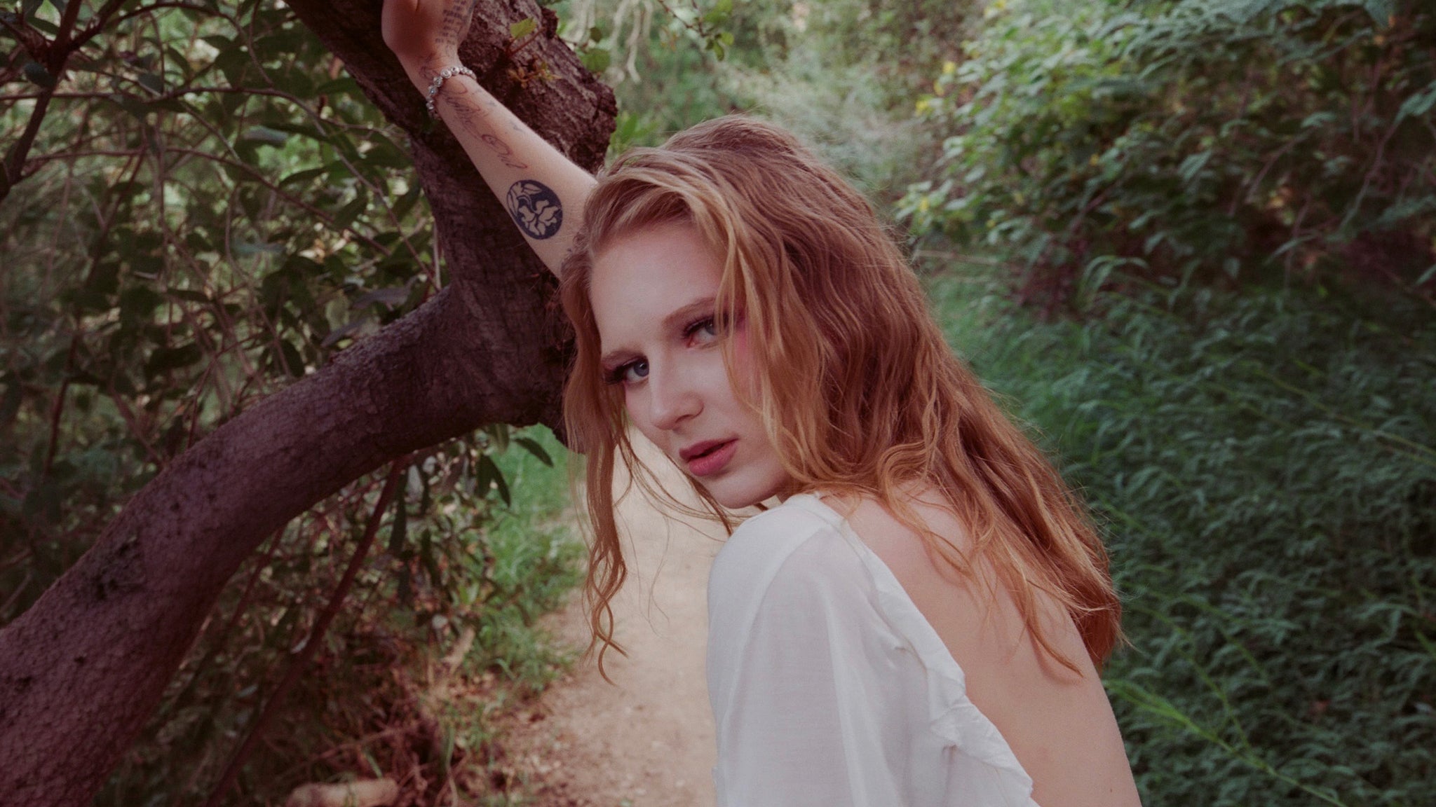 lilyisthatyou: The Flowers Have Feelings Tour