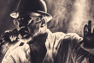 Eric Cantona: Cantona Sings Eric Seating Plans