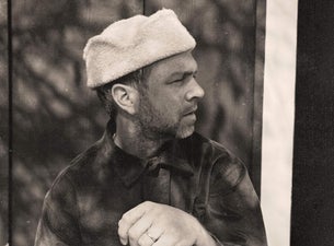 Trevor Hall w/ Thee Sacred Souls