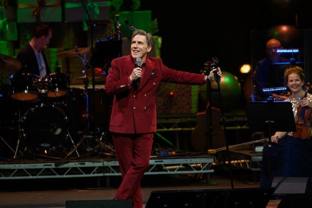 Presale codes for rob brydon &amp; his fabulous band: a festive night of songs and laughter: members use these when buying pre-sale tickets