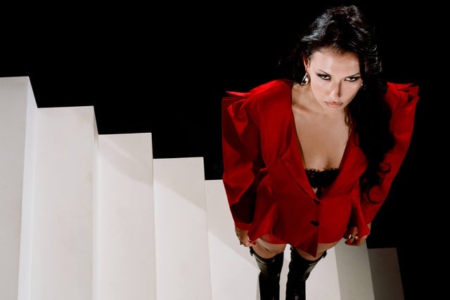 Nieve Ella - How Long Will It Take? | The Debut Album Tour in Dublin promotional photo for Three+ presale tickets offer