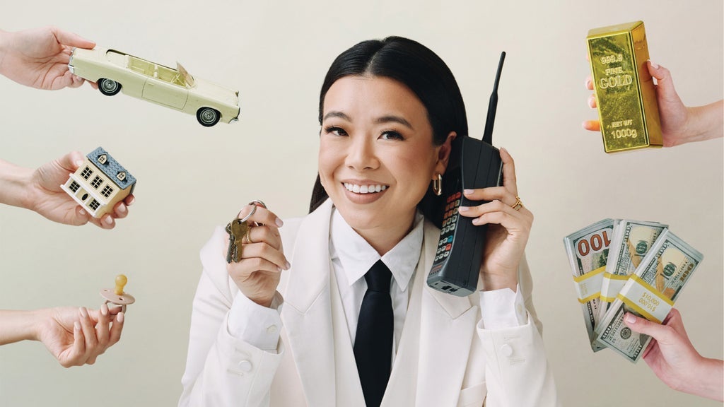 Photo of Vivian Tu: Well Endowed