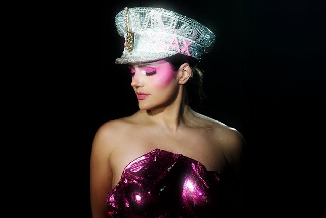 Official pre-sale info for Ellie Sax