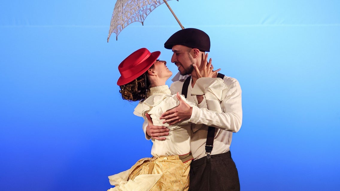 La Dama del Puerto - IO Artes Escénicas ft Specchio Producciones