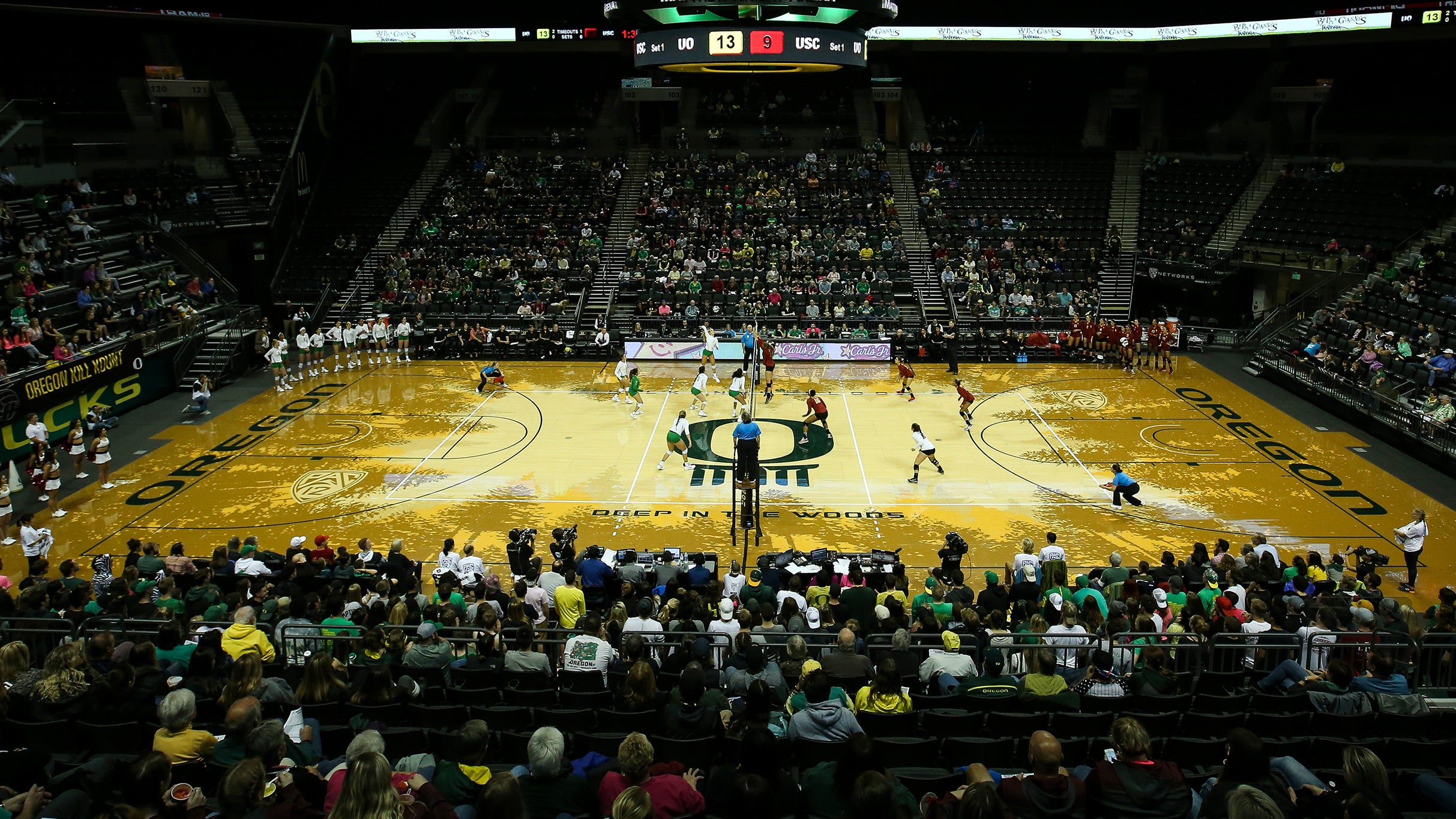 Oregon Ducks Volleyball vs. University of Nebraska Huskers Womens Volleyball at Matthew Knight Arena – Eugene, OR