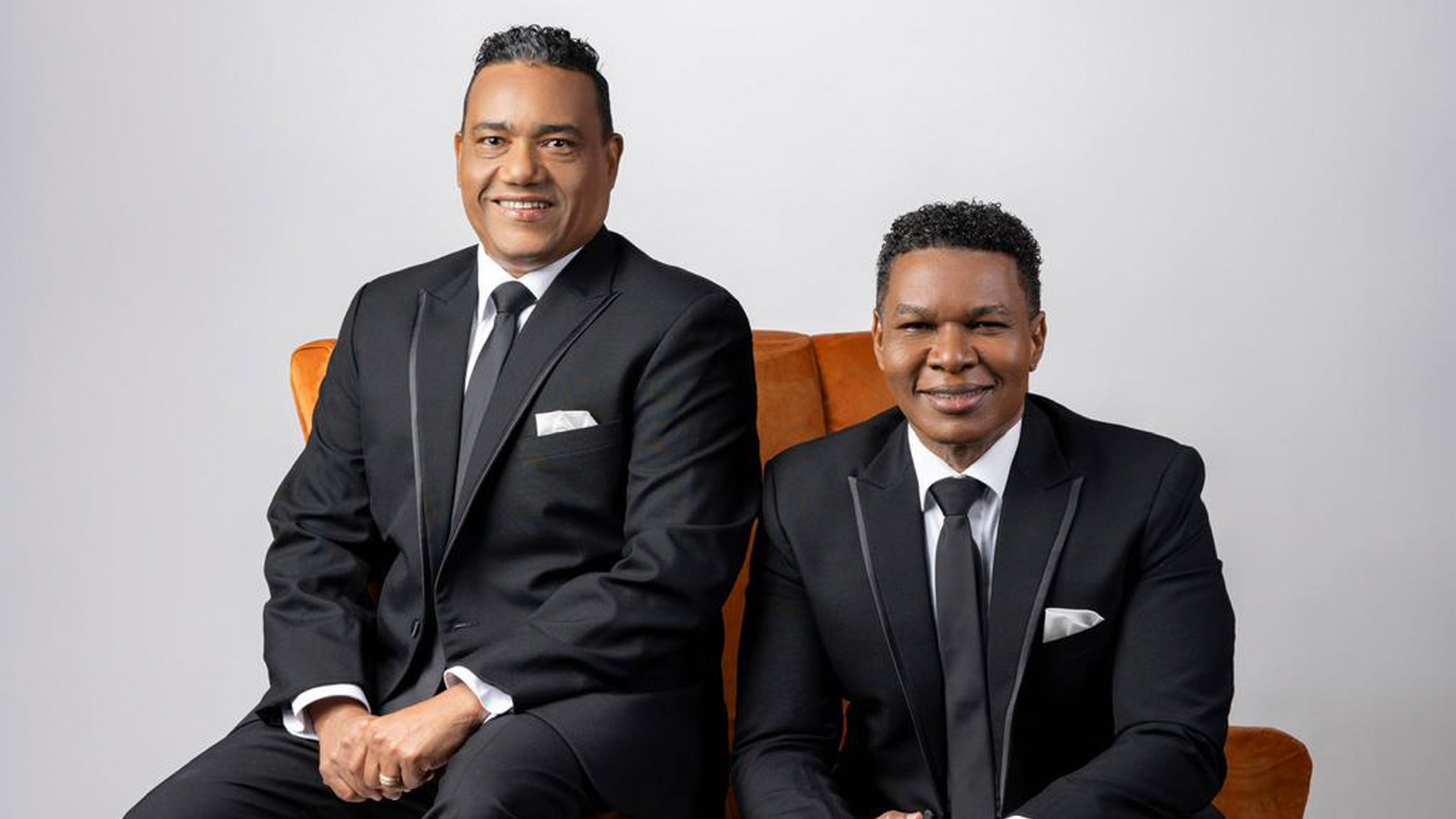 Raymond & Miguel “Los Reyes Del Humor” con Invitados Especiales at James L. Knight Center ? Ashe Auditorium – Miami, FL