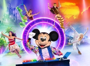 Disney - Disney ON ICE ペアチケット Ticketmaster - Disney On Ice presents Let's Dance!