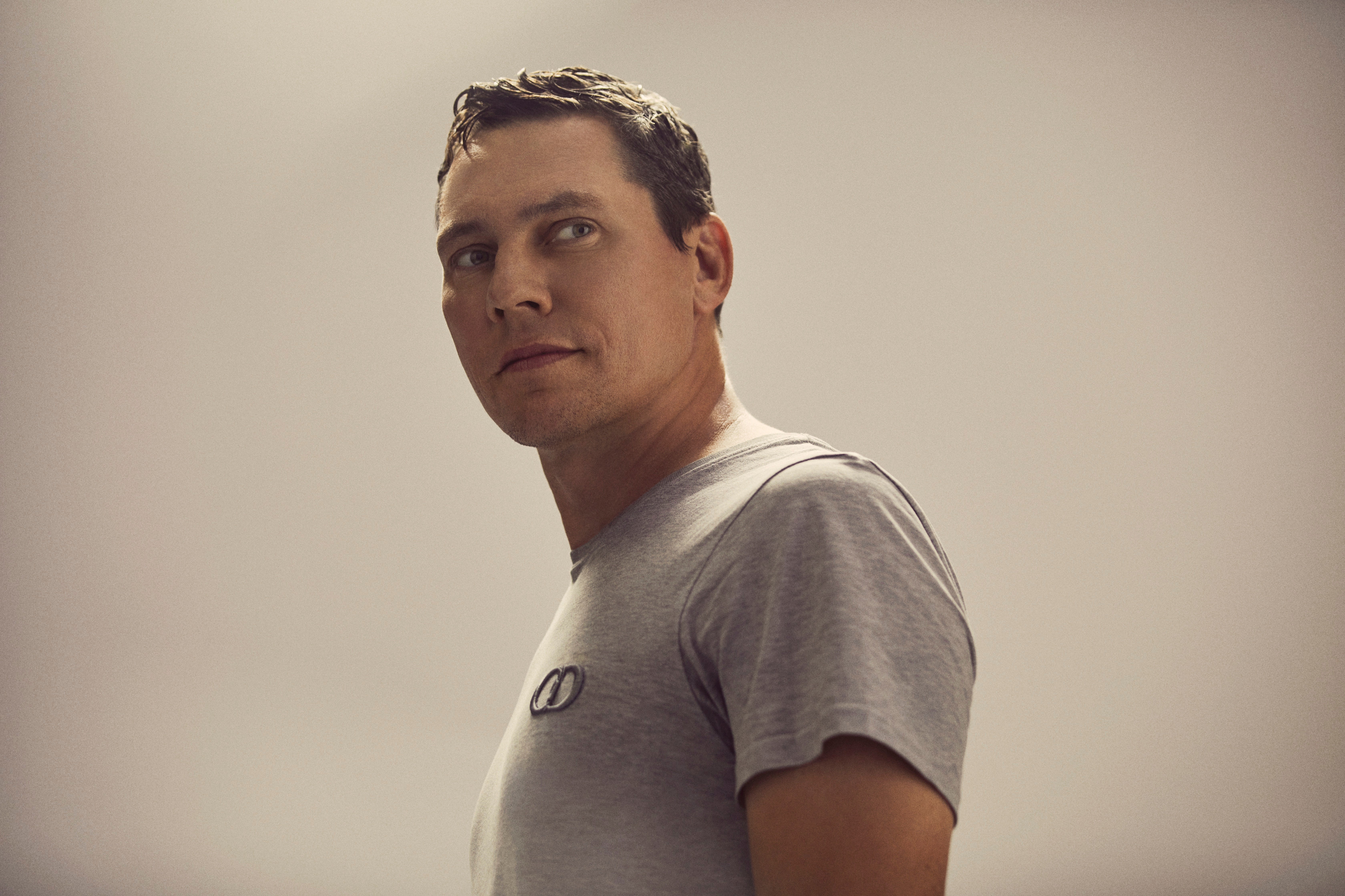 Tiesto at Ocean Resort Casino - HQ2 Beachclub