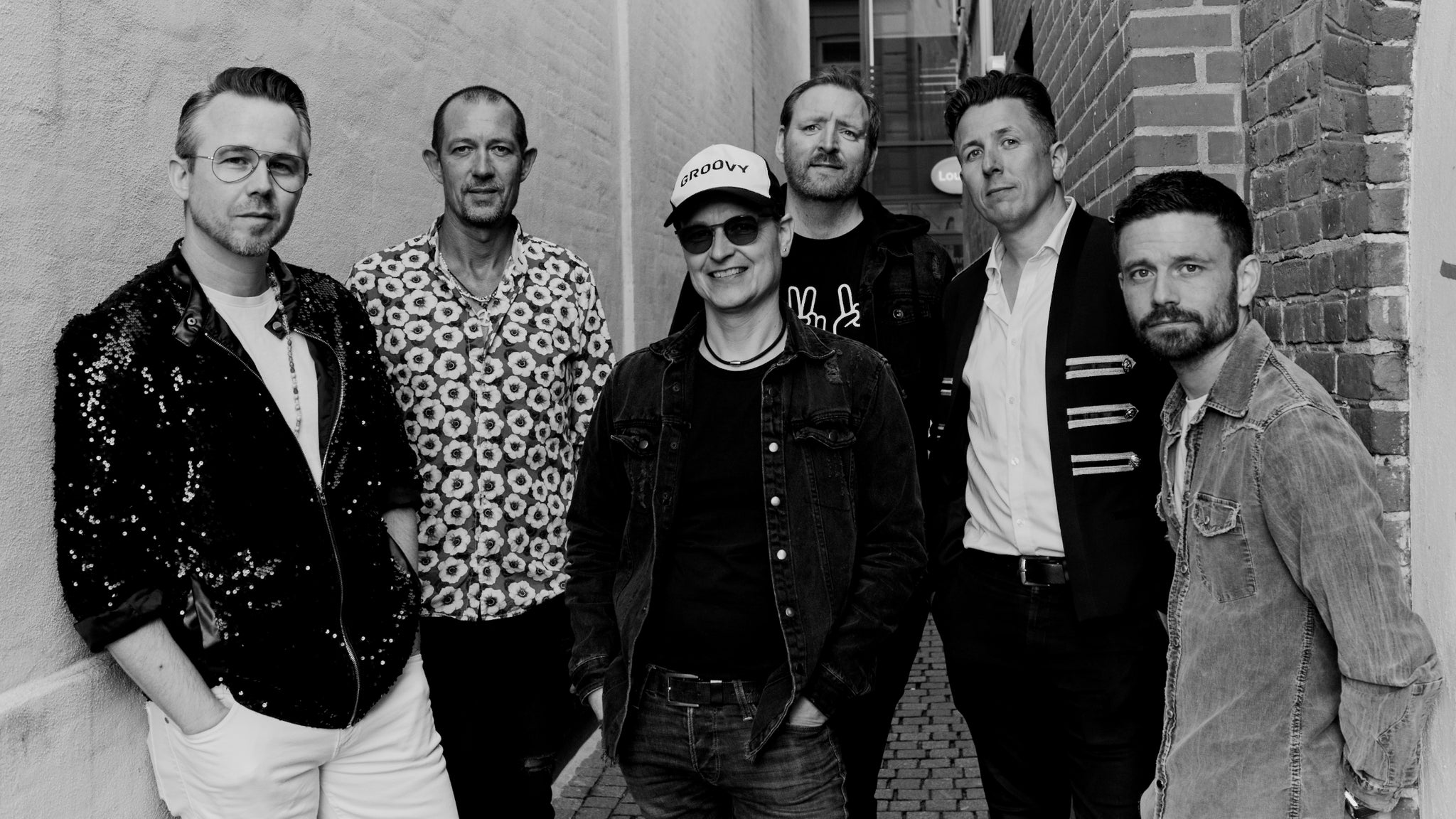 SOMMERKONCERT Musik & Dinner - GROOVY DAY, en hyldest til Helmig