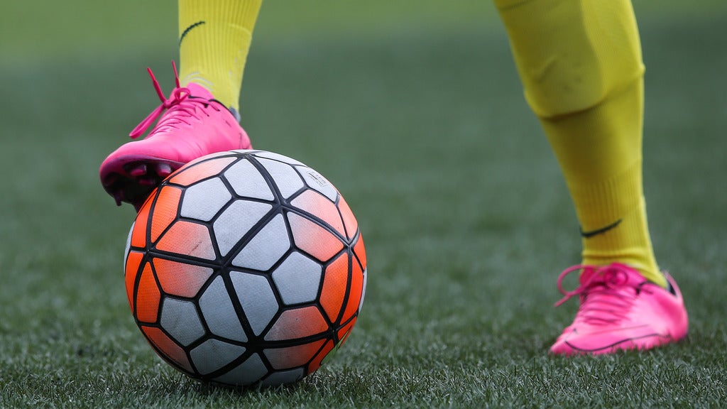 Hotels near Oregon Ducks Women's Soccer Events