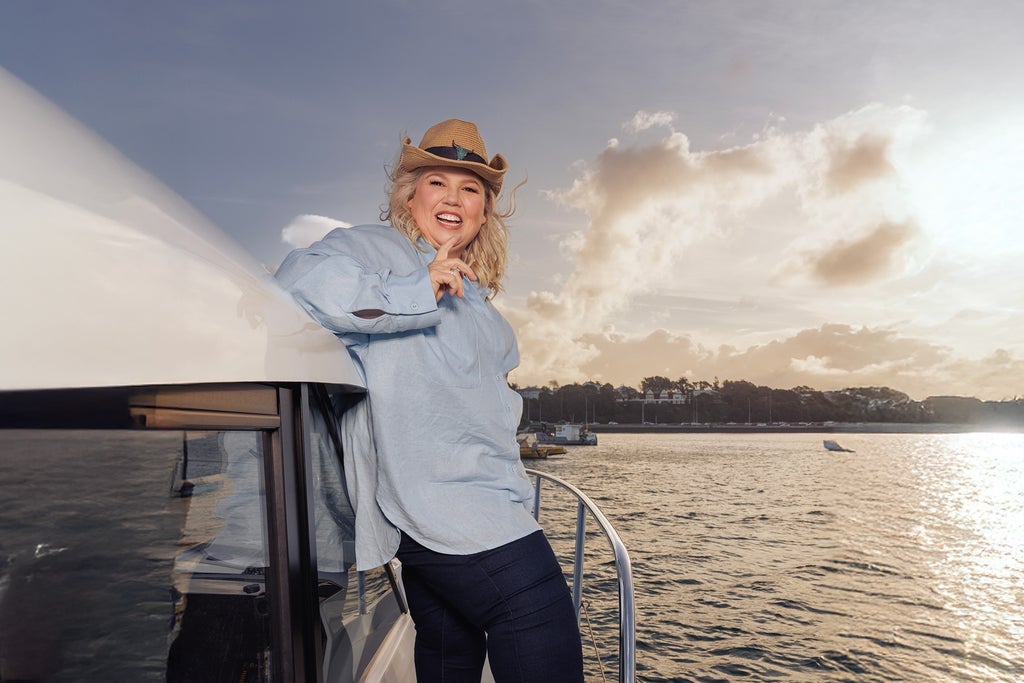 Urzila Carlson - Fatty On A Yacht