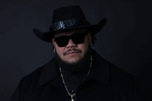 Josh Tatofi | Looking for Love Tour