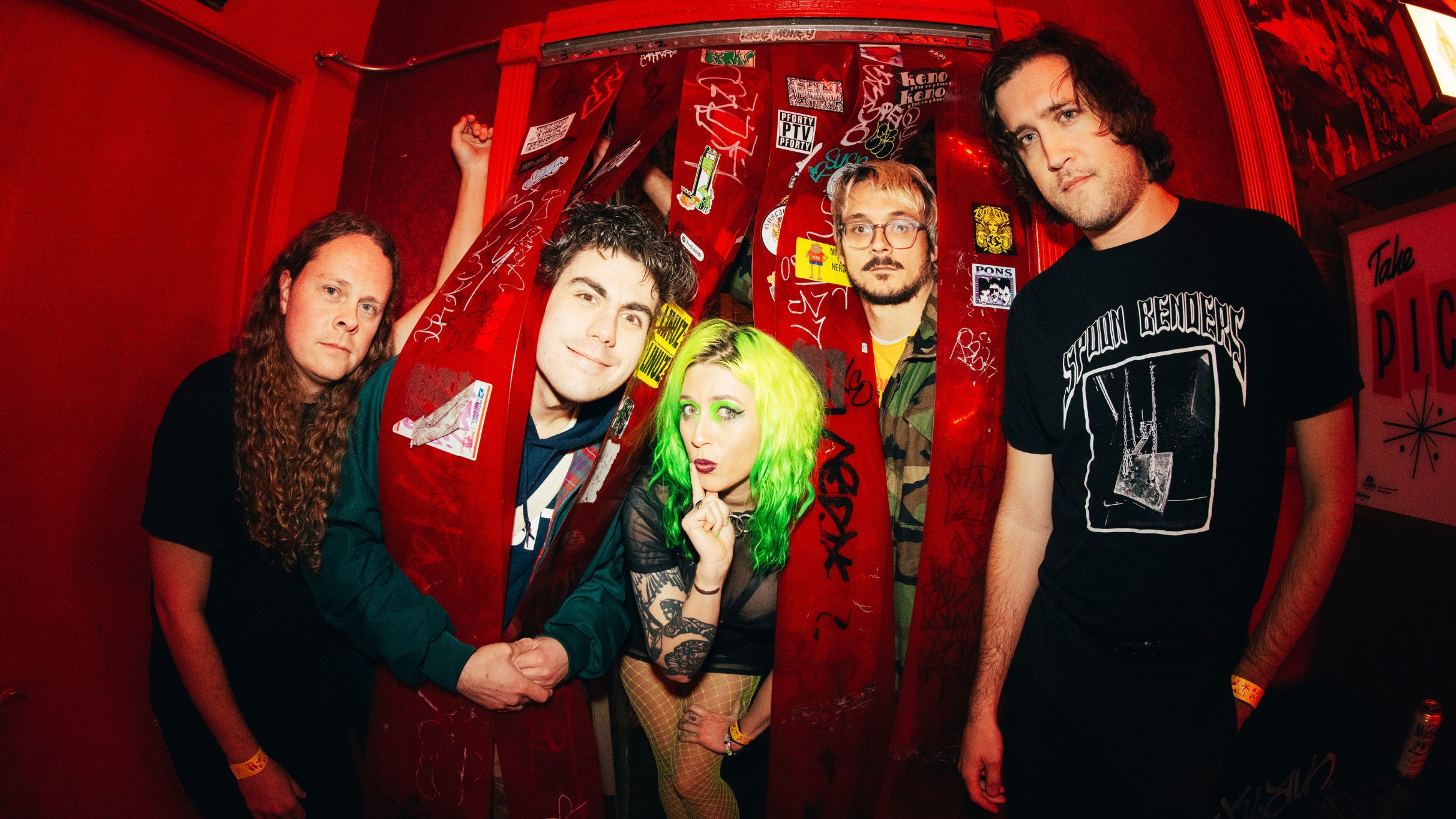 FRANKIE AND THE WITCH FINGERS