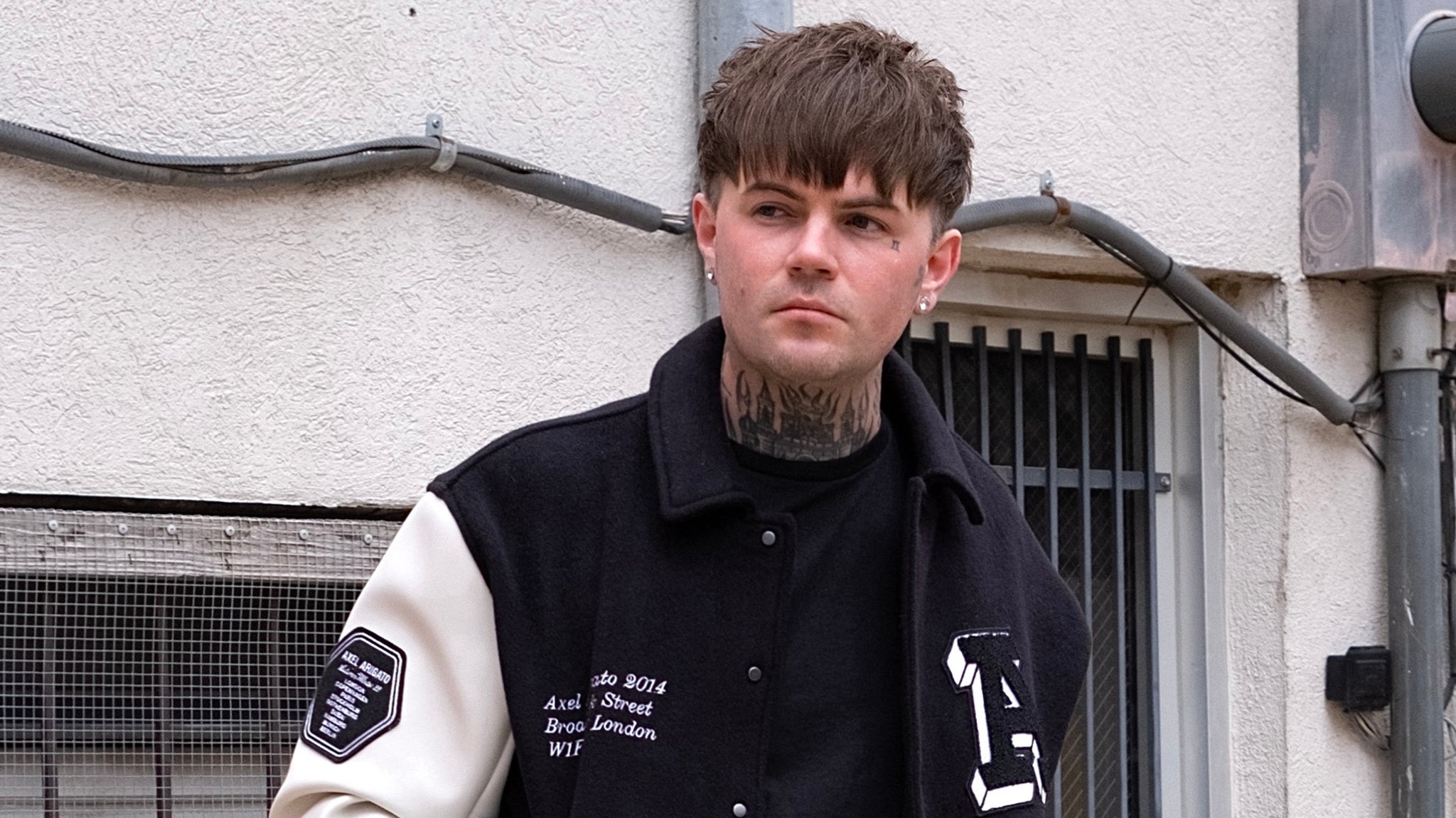 Oliver Francis (18+)