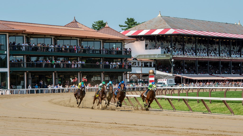Hotels near The Stretch at Saratoga Events