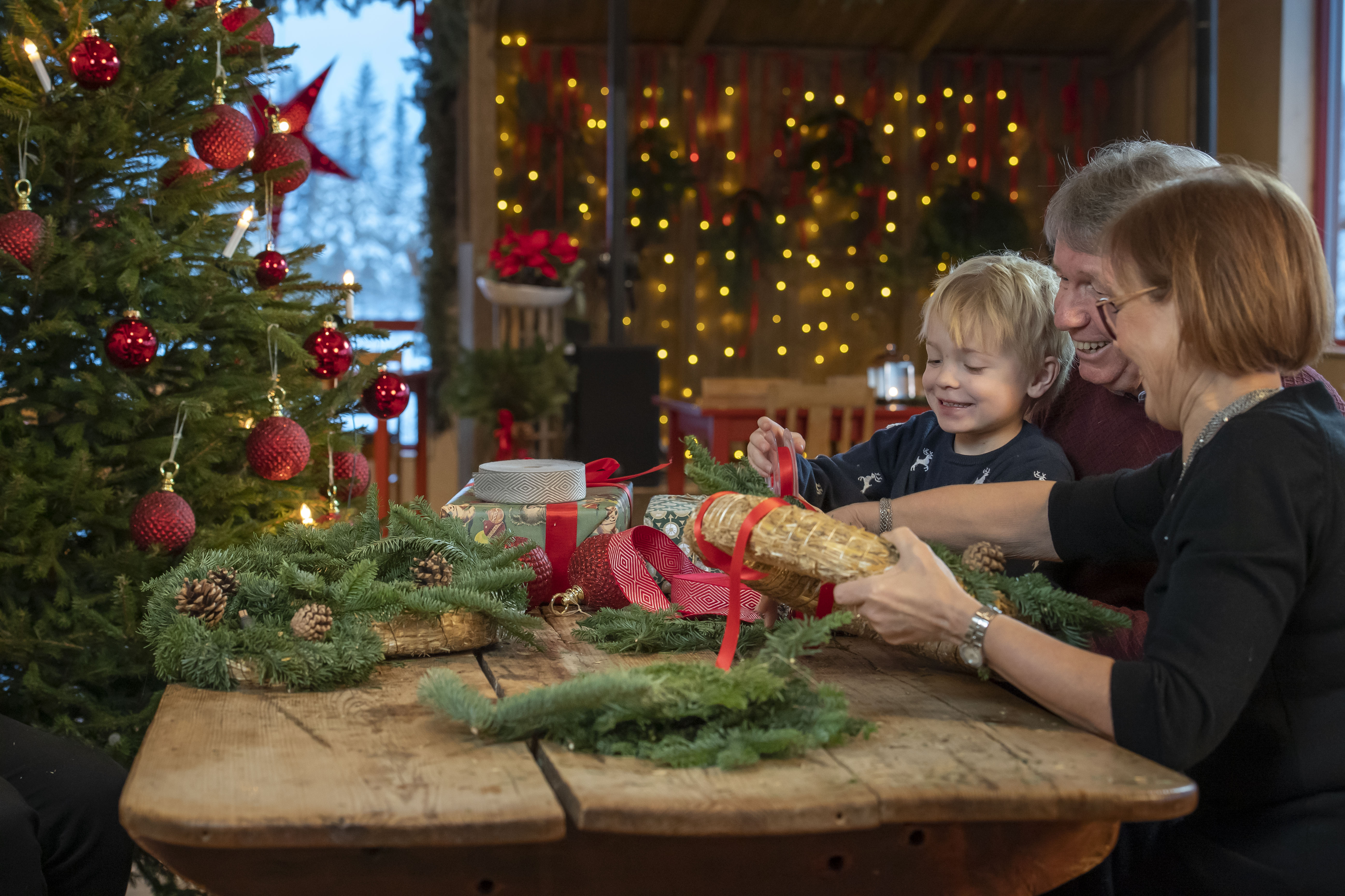 Barnas jul i Prøysen - med forestilling kl. 12:00