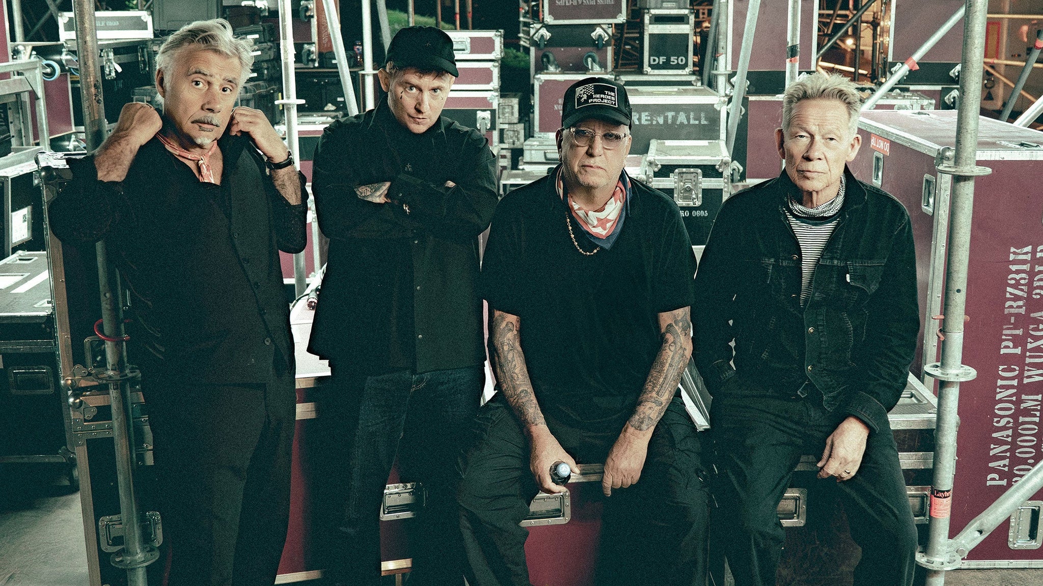 Sex Pistols & Frank Carter