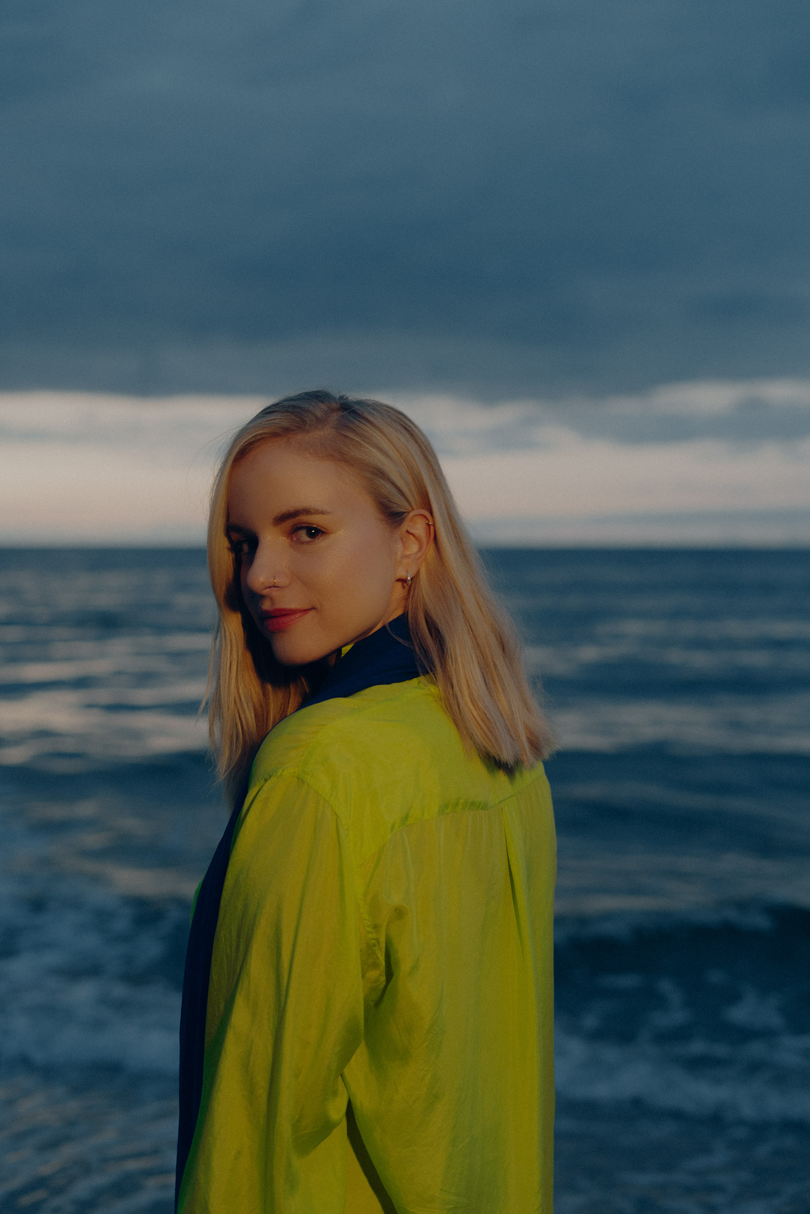 Julia Engelmann liest aus ''''Himmel ohne Ende'''' show poster