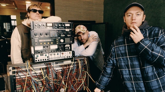 DMA’S HILLS END 10TH ANNIVERSARY in O2 Academy Bristol 10/02/2026