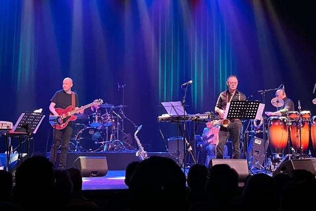 JazzRock Café - Rayn Bechoe & the Flavors of Soul