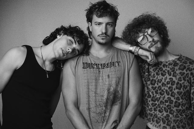 Presales to pretty jane: members use these when buying pre-sale tickets