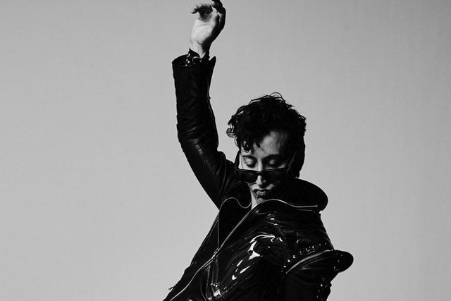 Presales to des rocs: members use these when buying pre-sale tickets