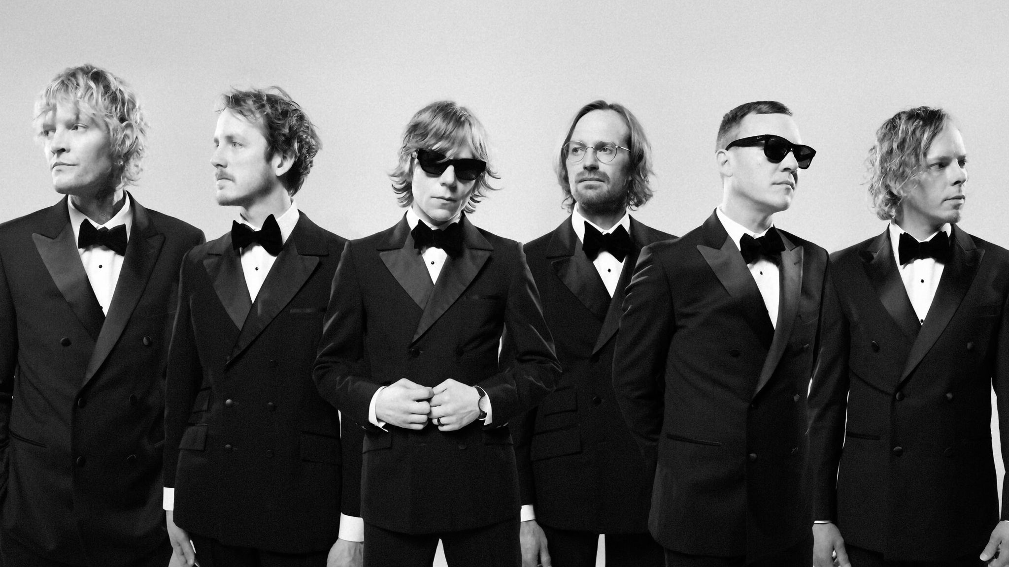 LIVE 105 Presents Cage The Elephant - Neon Pill Tour