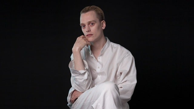 Sean Nicholas Savage