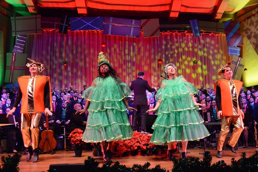 Seattle Men's Chorus: Sing Along, Seattle!