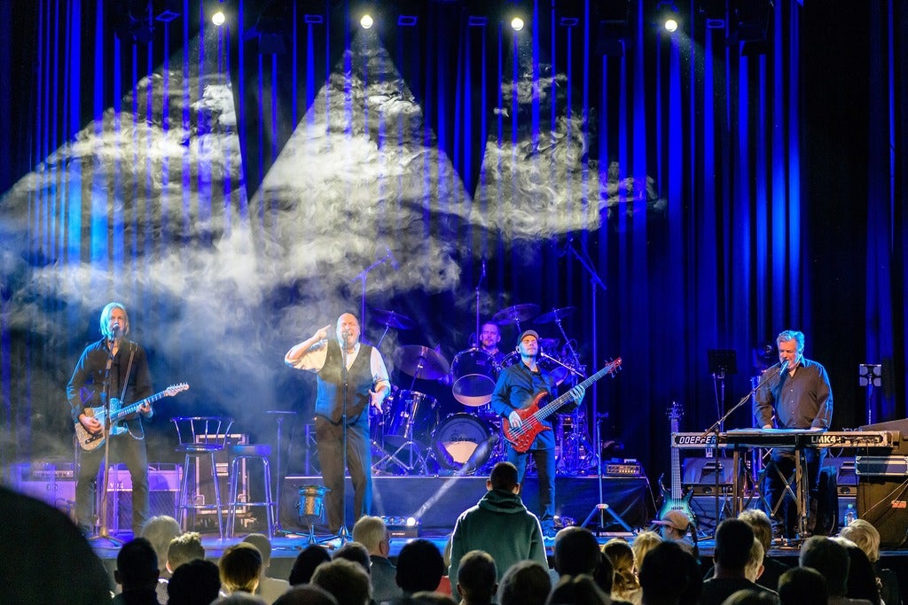 True Collins - Europes Greatest Phil Collins Show