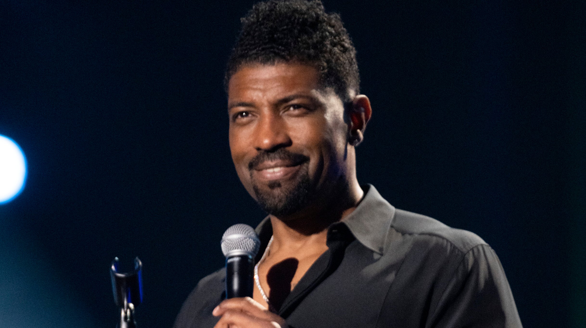 Deon Cole free presale passcode for early tickets in Miami Beach