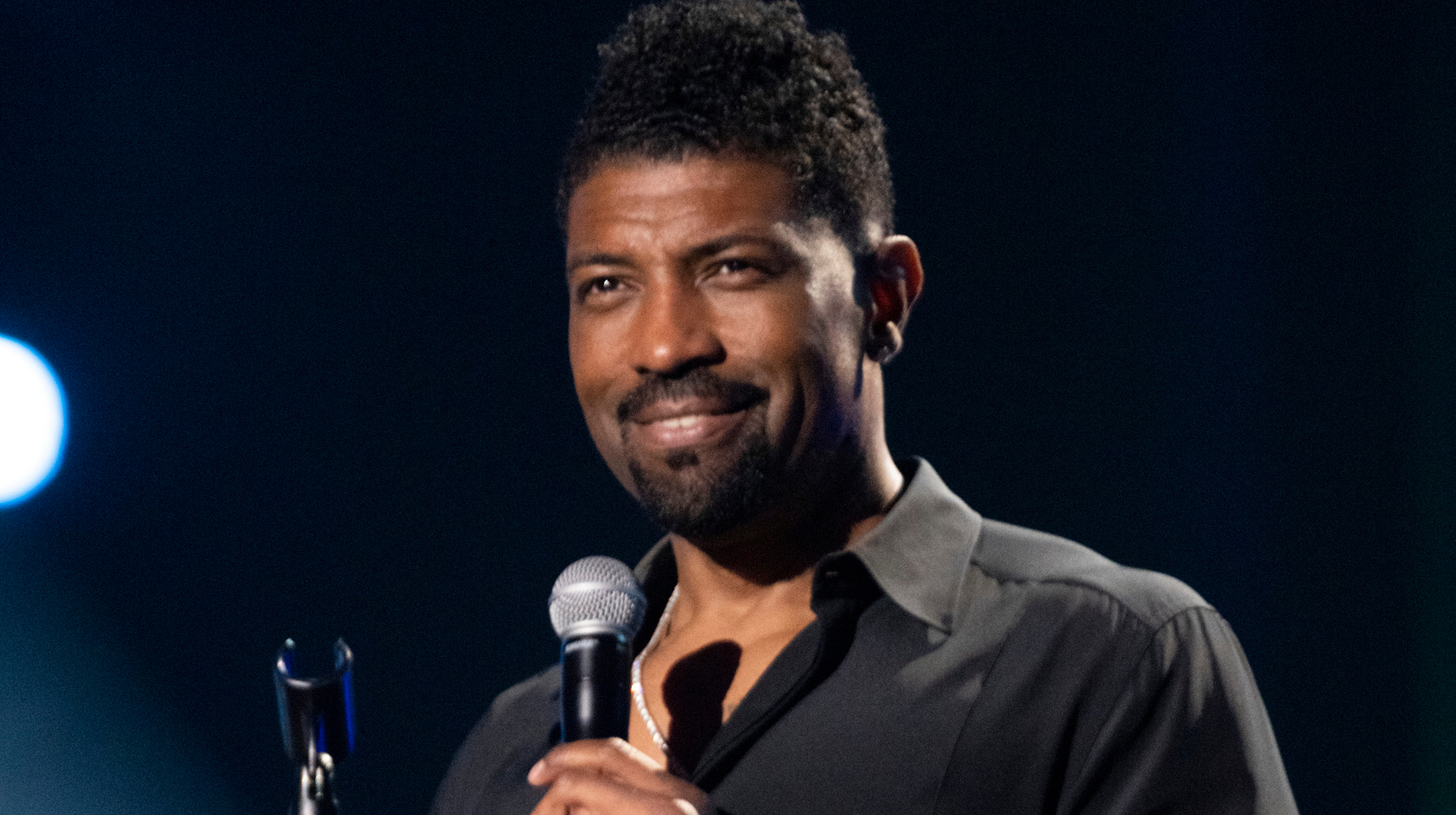 Deon Cole Live