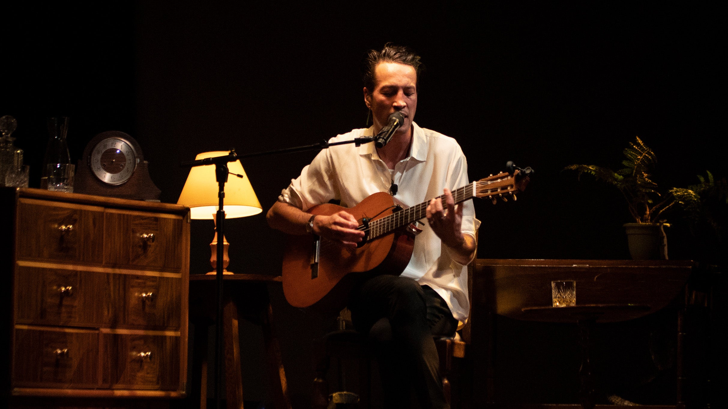 Marlon Williams in Thirroul promo photo for Exclusive presale offer code