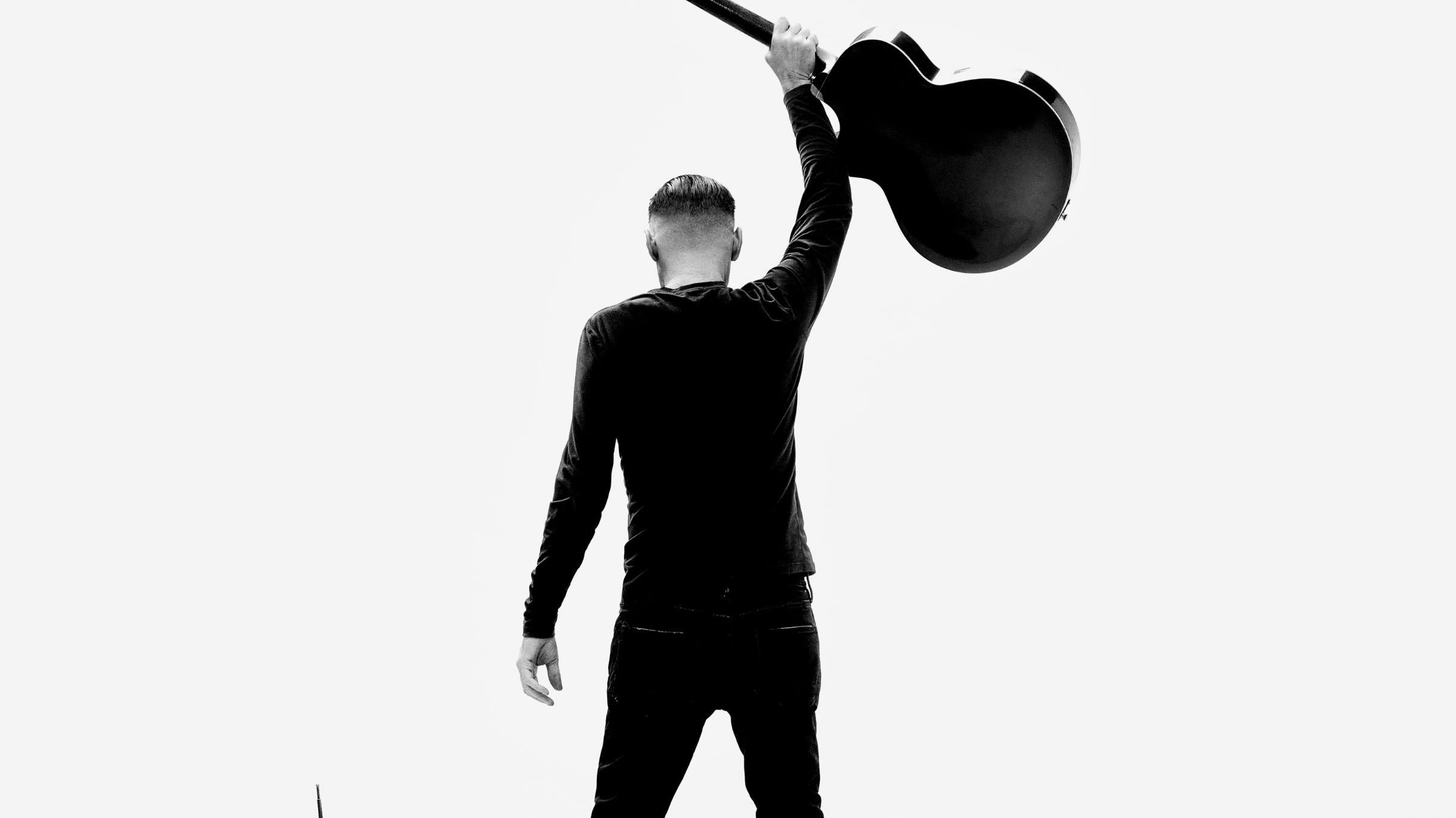 Bryan Adams in Halifax promo photo for Live Nation presale offer code